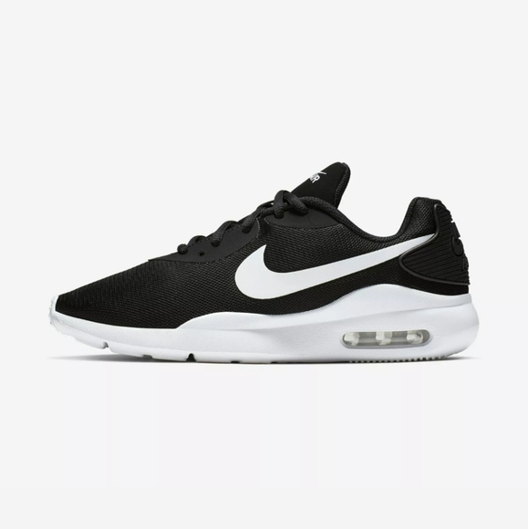 nike air max oketo 46